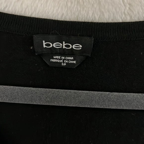 Bebe Women’s Soft V-Neck Sweater - Picture 4 of 4